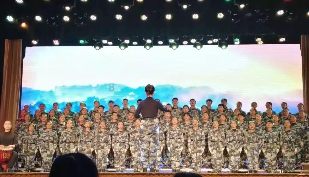 被批“滥权妄为”的厅官被双开,曾充当落马老虎的“左膀右臂”